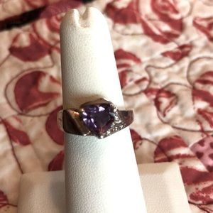 Amethyst ring 68